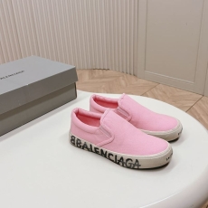 Balenciaga Low Shoes